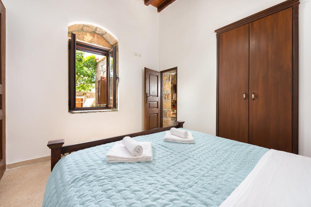 Villa Claudia In Lardos Exterior foto